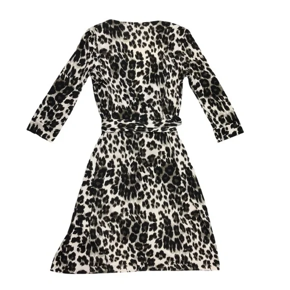 Diane von Furtstenberg silk wrap dress animal snow leopard print sz 4 New Julian - Picture 11 of 16
